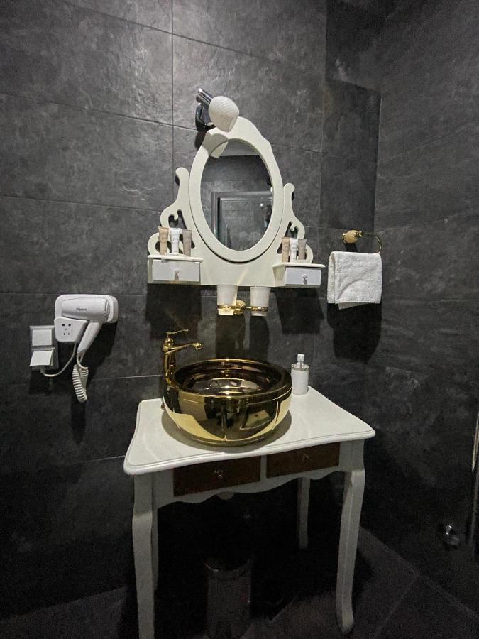 Hotel Palace Velika Kladusa Eksteriør billede